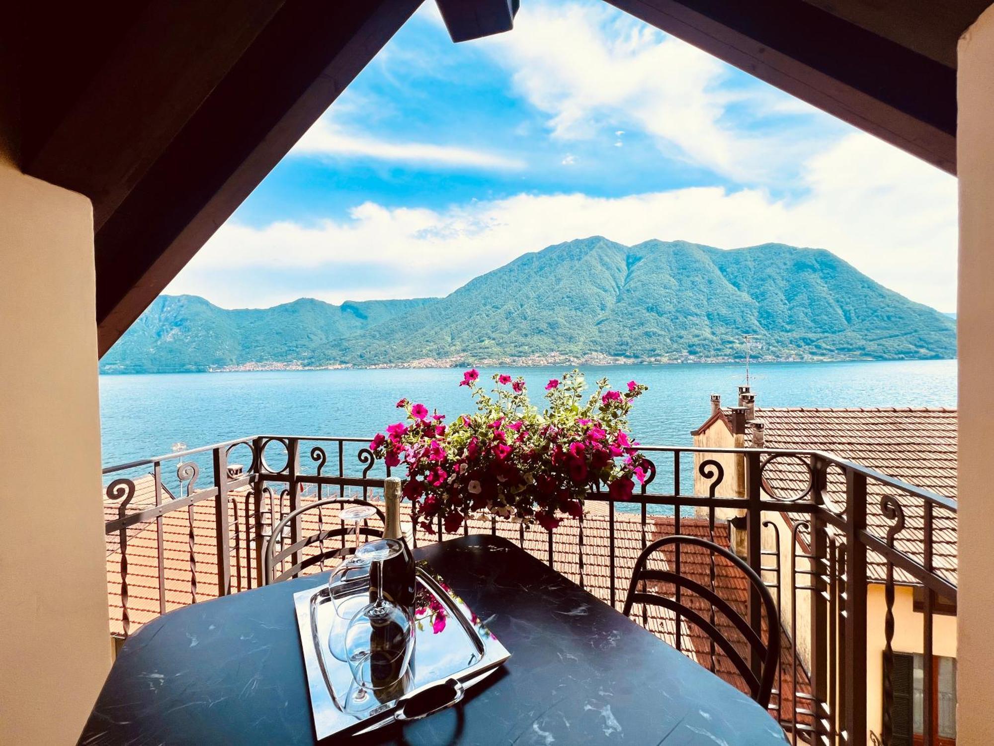La Loggia Del Lago Colonno 외부 사진